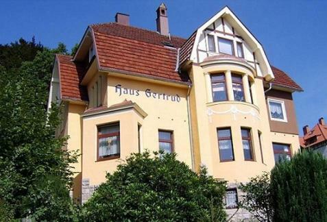 Haus Gertrud Apartment บัดซัคซา ภายนอก รูปภาพ
